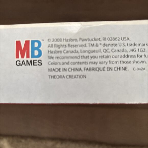 Milton Bradley Electronic Guess Who? Extra Game Vintage Retro 2008 STEM Family - Picture 2 of 4